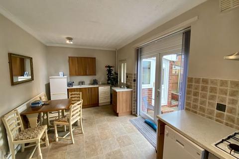 2 bedroom end of terrace house for sale, Vale Road, Marston, CW9 6DW