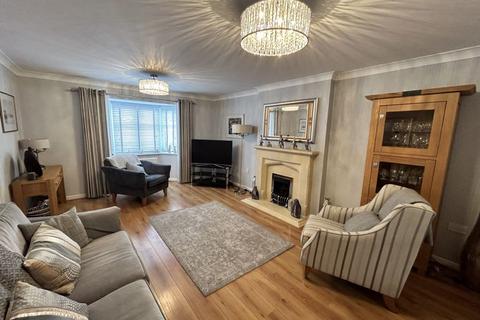 4 bedroom detached house for sale, Tanllwyfan, Old Colwyn