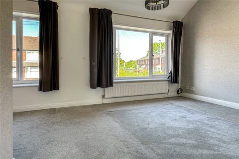 31 Whitegate Avenue, Chadderton, Oldham, OL9 8AH