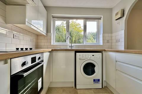 2 bedroom apartment for sale, Longworth Close, Banbury - NO ONWARD CHAIN