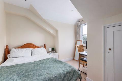 2 bedroom apartment for sale, Streathbourne Road, Tooting Bec, London, SW17 8QY