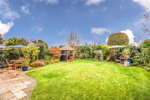 3 bedroom detached house for sale, Spinney Close, Hurstpierpoint