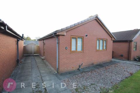 2 bedroom detached bungalow for sale, Thorp View, Oldham OL2