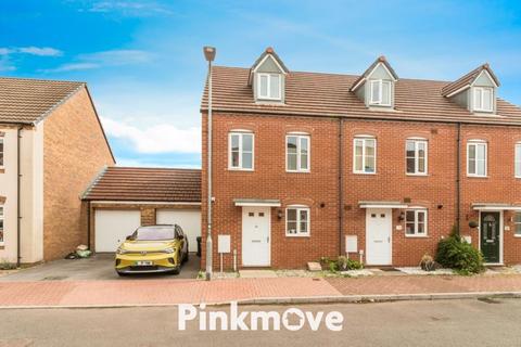 3 bedroom end of terrace house for sale, Lysaght Gardens, Newport - REF# 00007741