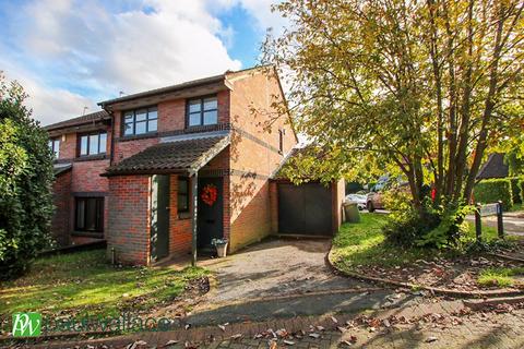 4 bedroom semi-detached house for sale, Campine Close, West Cheshunt