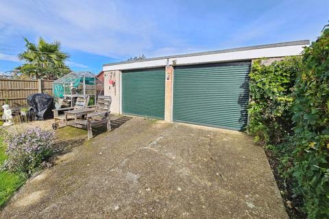 2 bedroom detached bungalow for sale, Raynes Road, Lee-On-The-Solent, PO13