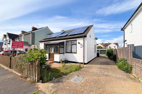 2 bedroom detached bungalow for sale, Raynes Road, Lee-On-The-Solent, PO13