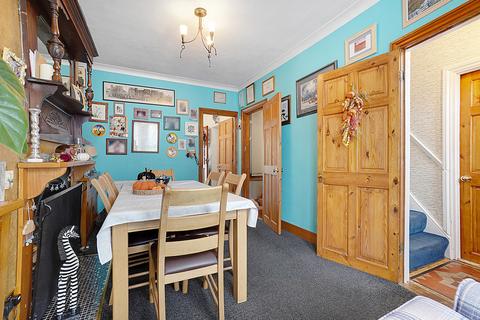 17 Barnsole Road, Gillingham, ME7 4DW