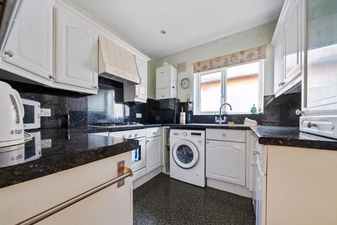 2 bedroom bungalow for sale, Trafalgar Avenue, Worcester Park