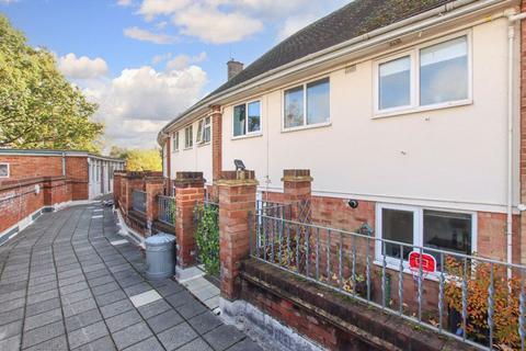 64 Long Chaulden, Hemel Hempstead, HP1 2HX