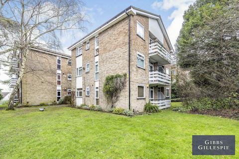 1 bedroom apartment to rent, Upton Lodge Close, Bushey WD23