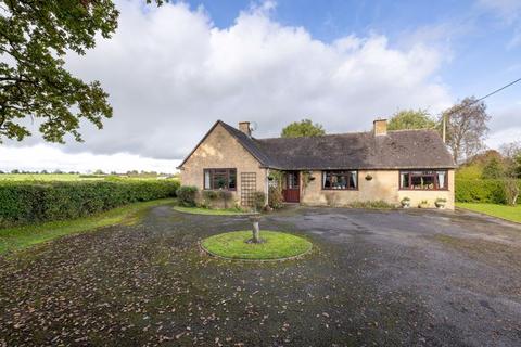 4 bedroom detached bungalow for sale, Wincanton BA9