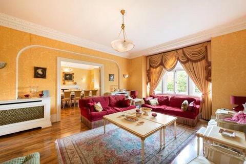 6 bedroom apartment to rent, Marylebone Road, London, NW1