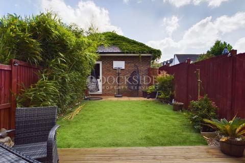 3 bedroom house for sale, Waterside Lane, Gillingham