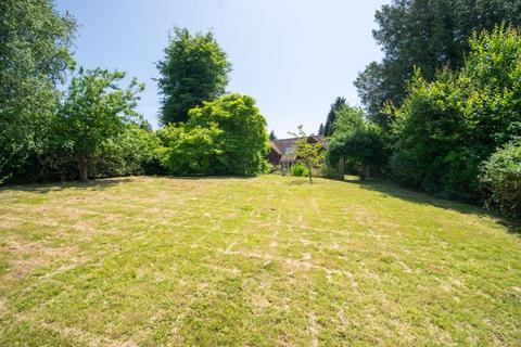 4 bedroom detached house for sale, Beacon Road, Crowborough