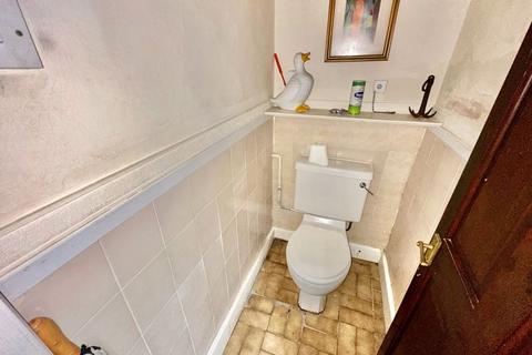 3 bedroom semi-detached house for sale, Springfield Green, Dudley DY3