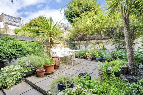8 Alderville Road, London, SW6 3RJ