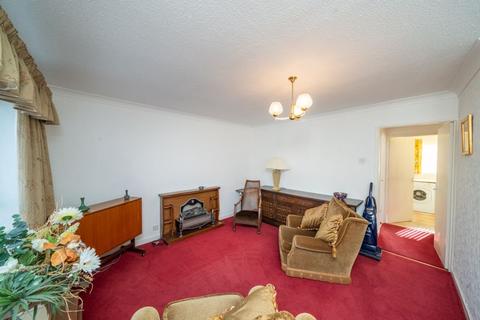 1 bedroom apartment for sale, Rokewood Close, Kingswinford DY6