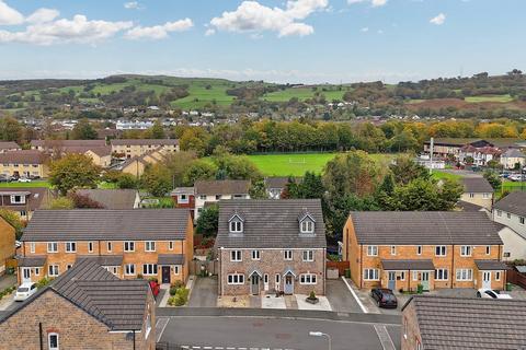 4 bedroom townhouse for sale, Ymyl Yr Afon, Pontypridd CF37