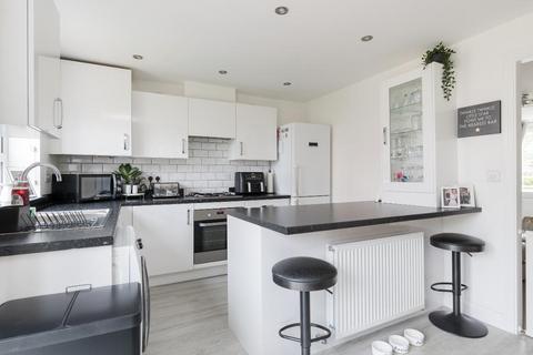 22 Cornelius Crescent, Fairfields, Milton Keynes, MK11 4BZ