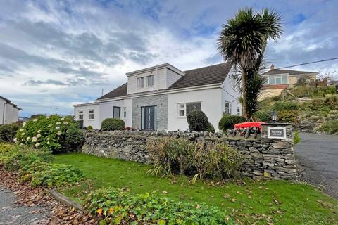 4 bedroom bungalow for sale, Lon St. Ffraid, Trearddur Bay, Holyhead, Isle of Anglesey, LL65