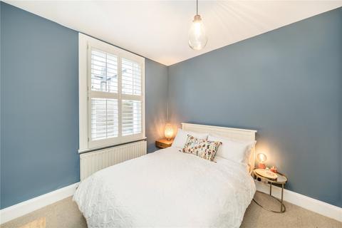 2 bedroom apartment for sale, Yukon Road, London SW12