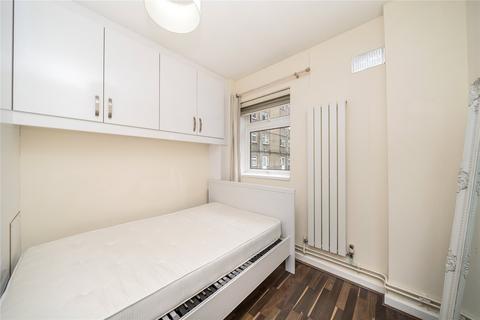 3 bedroom apartment to rent, Congreve Street, London SE17