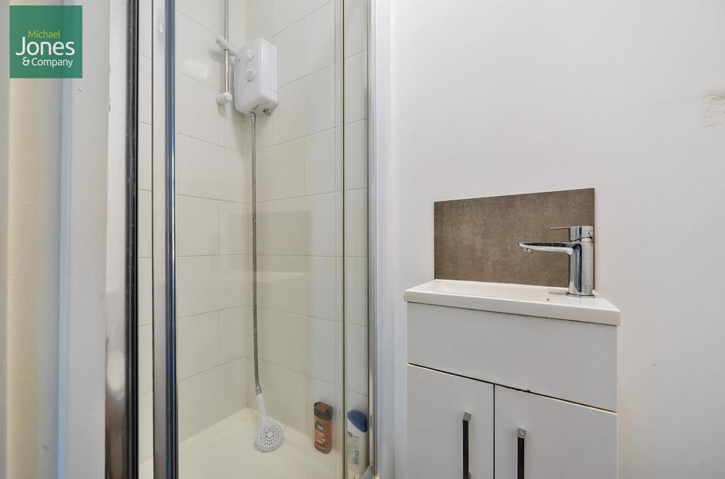 Shower Cubicle