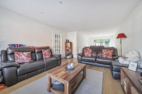 54a Church Road, Chavey Down, Ascot, SL5 8RR