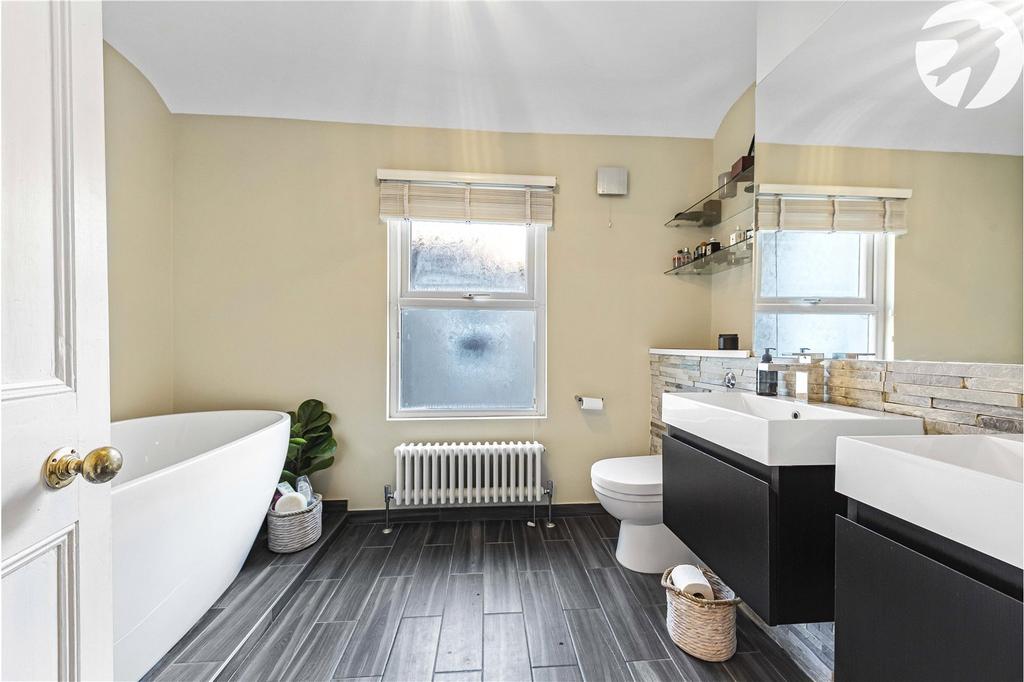 Modern Bathroom