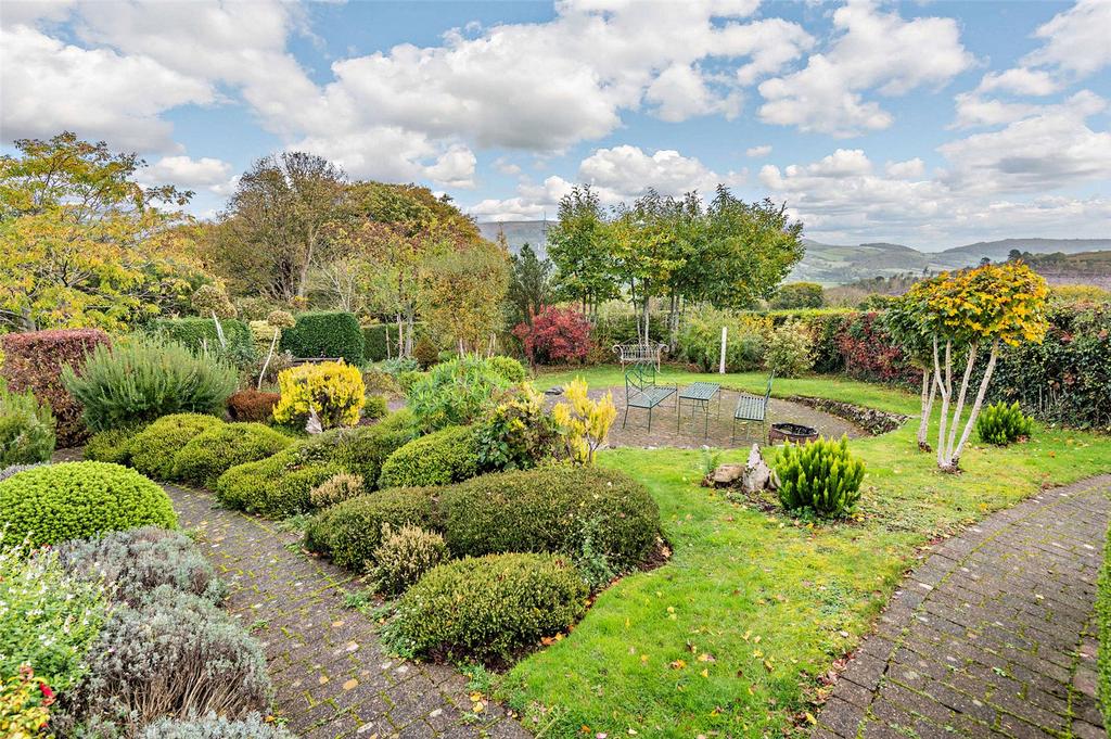 Cottage Garden