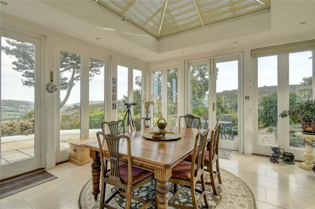 Conservatory/Dining