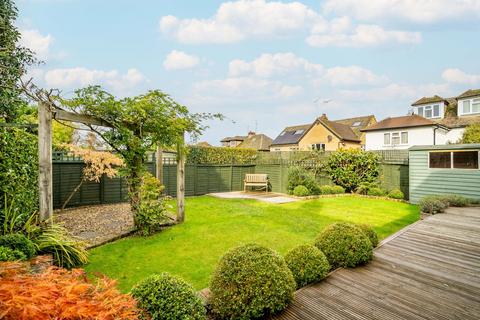 4 bedroom detached house for sale, Manland Avenue, Hertfordshire AL5