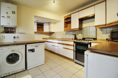 3 bedroom end of terrace house for sale, Lanehouse, Colne BB8