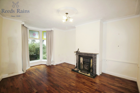 3 bedroom detached house for sale, Sycamore Avenue, Leeds LS15