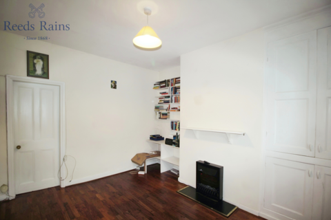 3 bedroom detached house for sale, Sycamore Avenue, Leeds LS15