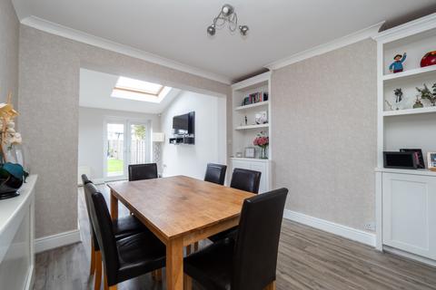 3 bedroom terraced house for sale, Forest Road, Sutton SM3