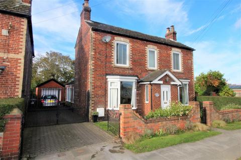 3 bedroom detached house for sale, Station Road, Doncaster DN9