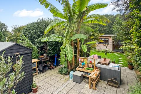 27 Chichester Road, Sandgate, Folkestone, CT20 3BN