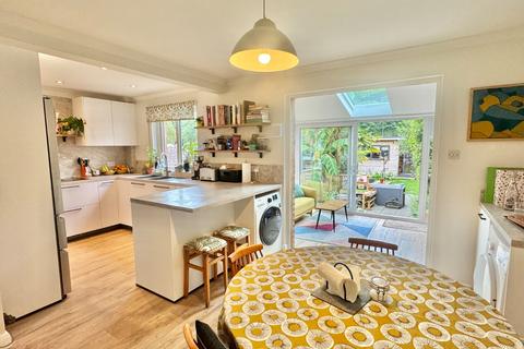 27 Chichester Road, Sandgate, Folkestone, CT20 3BN