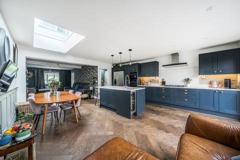 11 Burnside Terrace, Harlow, CM17 0LA