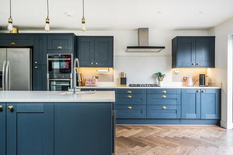 11 Burnside Terrace, Harlow, CM17 0LA