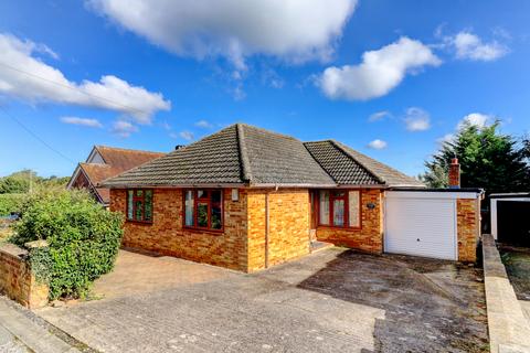 2 bedroom bungalow for sale, St. Francis Road, High Wycombe HP14