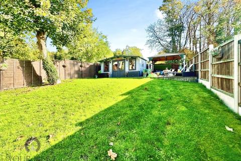 5 James Clubb Way, Dartford, DA1 1AL