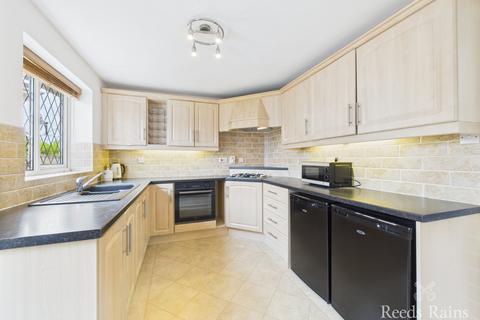 2 bedroom bungalow for sale, Norwich Avenue, Durham TS19