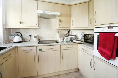 1 bedroom retirement property for sale, Ford Park, Devon PL4