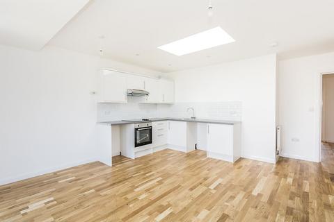 2 bedroom flat to rent, Casey Court Besson Street, London SE14