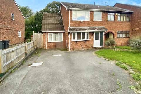 4 bedroom end of terrace house for sale, Woodford Close, Warwickshire CV10