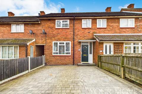 3 bedroom terraced house for sale, Broseley Gardens, Romford RM3