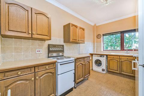 2 bedroom apartment for sale, Nascot Court, Grandfield Avenue, Hertfordshire WD17